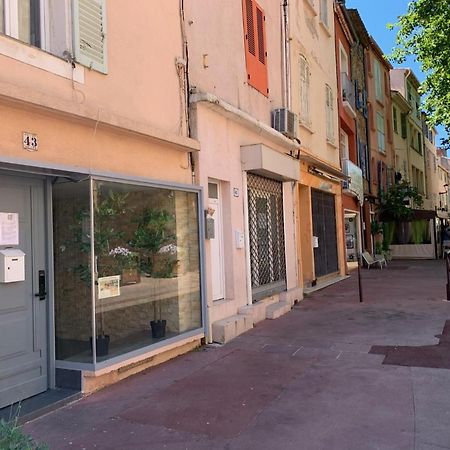 Magnifique Studio Au Coeur Historique De Fréjus Exterior foto