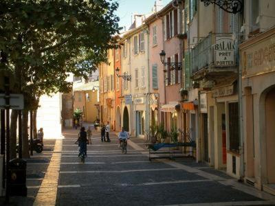 Magnifique Studio Au Coeur Historique De Fréjus Exterior foto